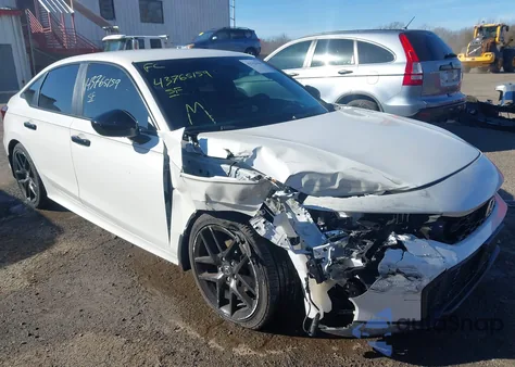 2025 Honda Civic Sport z USA, uszkodzony, nr VIN 2HGFE2F55SH513285